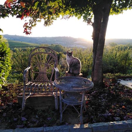 Casa Molly Hotell La Morra Eksteriør bilde